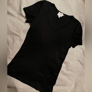 Michael Stars for Anthropology Black V-Neck Tee Size XS